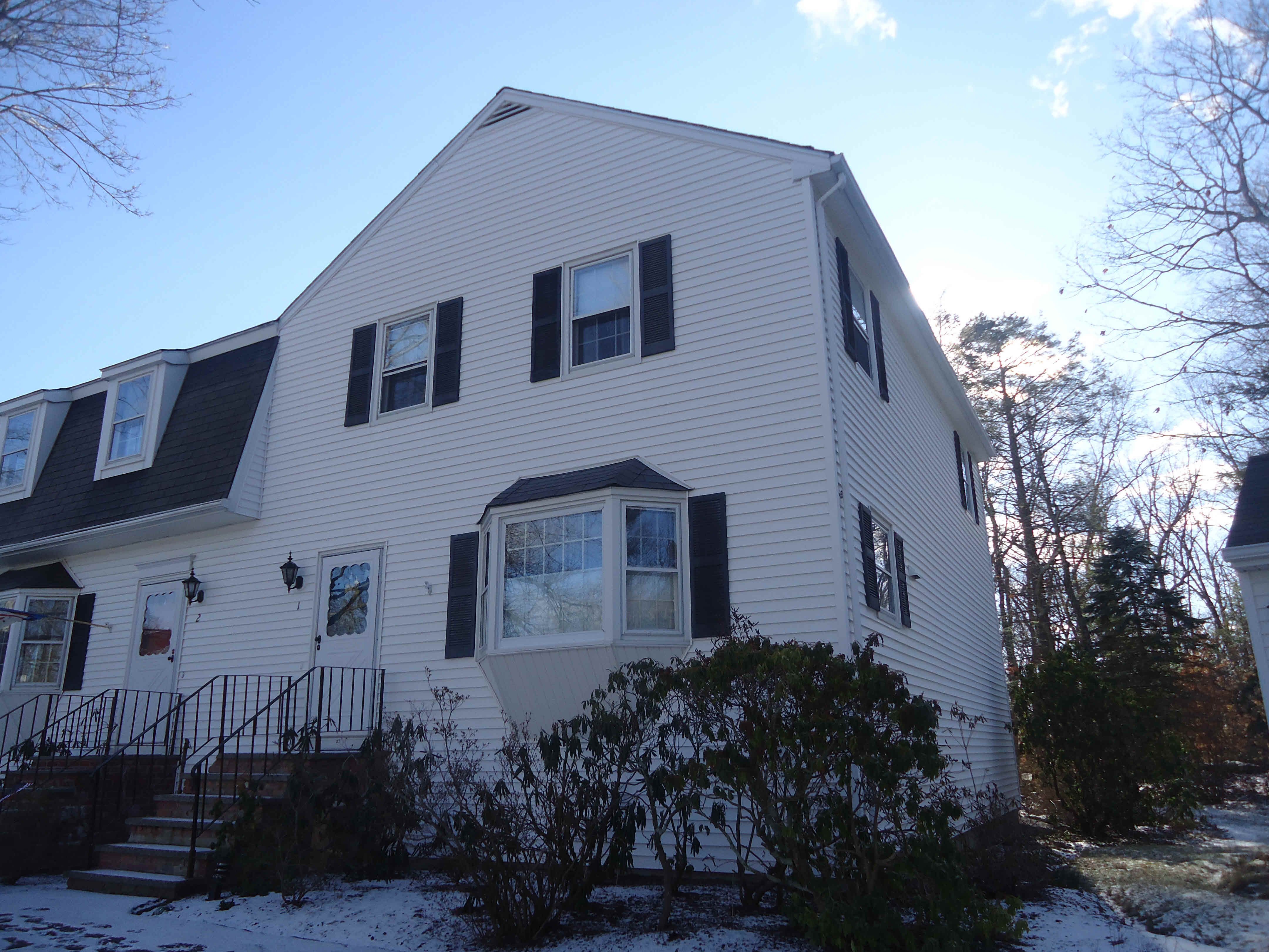 Building photograph for 1 BRIDGEWATER COMMON LN